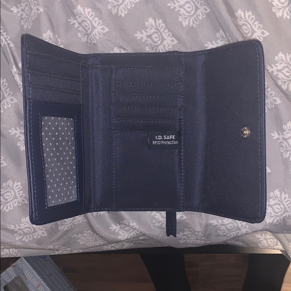 Wallet - Picture 2 of 3